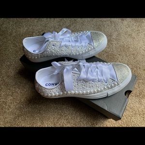Converse with full rhinestone